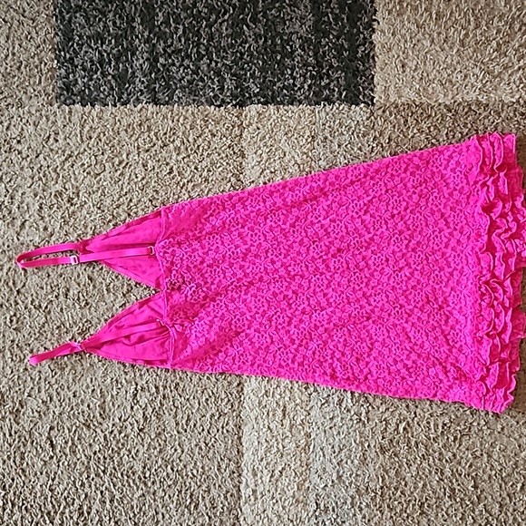 Victoria’s Secret Hot Pink Lace Slip Dress. Sz: XS. Adjust. Straps. Looks GREAT! - Picture 7 of 12